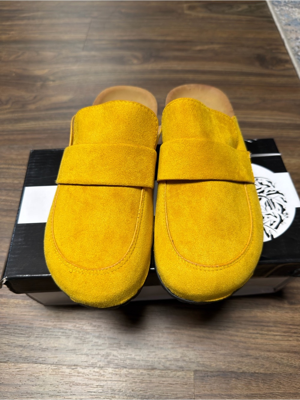 Weeboo Women's Yellow Suede Mule Clogs